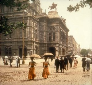 Opera. Bécsben vagy Budapesten járunk?